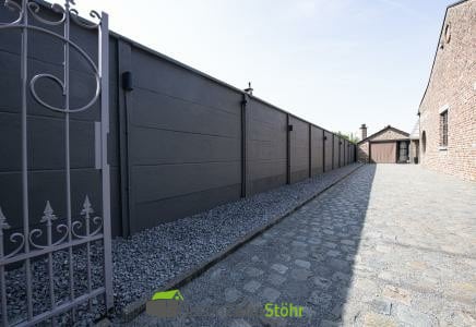 Glatte Wand, pur — Moderne Architektur