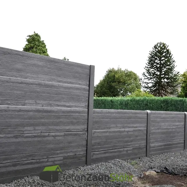 Betonzaun Woodstock — montiert